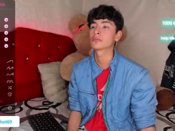 [03-09-23] akiro_dai public show from Chaturbate