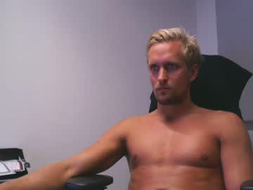 [09-09-22] idowhatyouwant88 webcam show from Chaturbate.com