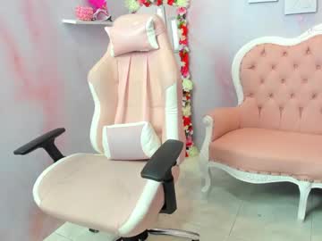 [27-04-22] khloewilliamss public show from Chaturbate