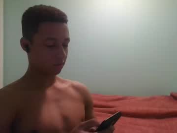 [21-11-22] kinkylightskin14124 record private show video from Chaturbate.com