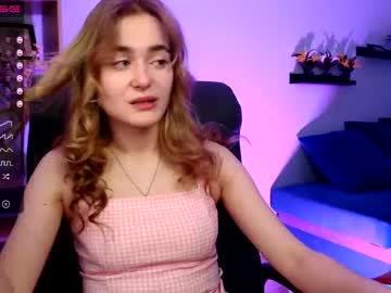 [24-04-22] cute_adele_ public show from Chaturbate