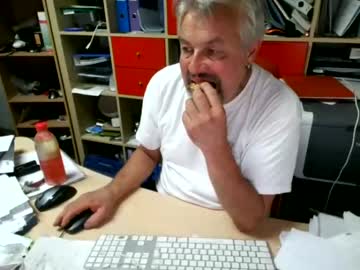 [08-09-23] berg_boy record show with cum from Chaturbate