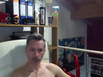 [20-04-22] steel80 public show video from Chaturbate