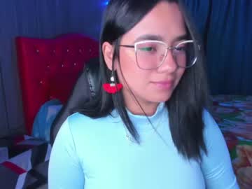 [01-04-22] gomita_de_fresa record blowjob show