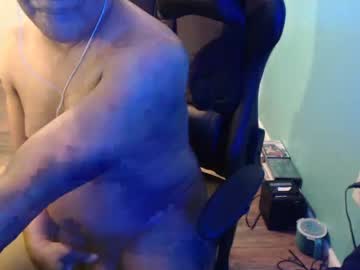 [15-01-22] blackpowder13 public show from Chaturbate