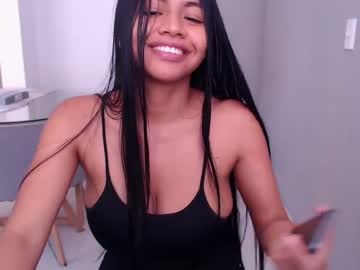 [24-03-22] veronika_rivers record public show from Chaturbate
