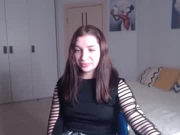 [12-12-22] stefanisue record cam video from Chaturbate.com