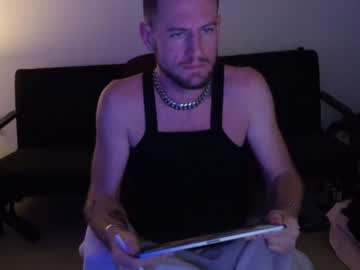 [04-01-24] king_cal_ video with toys from Chaturbate