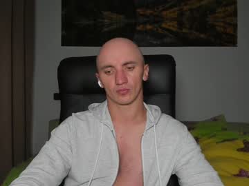 [10-09-22] bald_brawler show with toys from Chaturbate.com