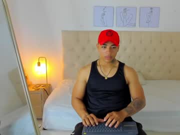 [01-02-24] apoloaustin record video with dildo from Chaturbate