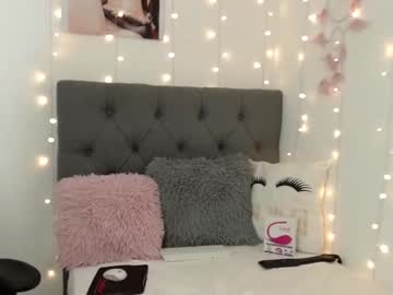 [01-04-22] kiiara_davis record public webcam video from Chaturbate.com