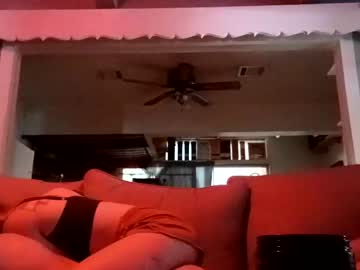 [27-04-22] sexslutss public webcam video from Chaturbate.com