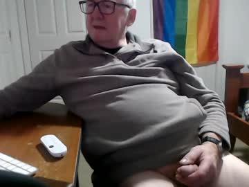 [06-05-24] gippsguy record video with toys from Chaturbate