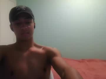 [30-12-22] kinkylightskin14124 record public show from Chaturbate