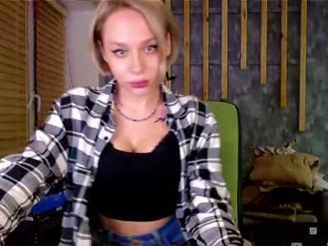 [24-01-22] misskrissysubspace record private from Chaturbate