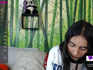 [09-12-22] catalehia_05 webcam