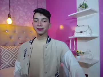 [06-09-22] tommy_clack record public show video from Chaturbate