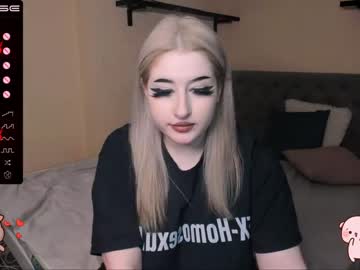 [11-08-23] molly_darks record public webcam video