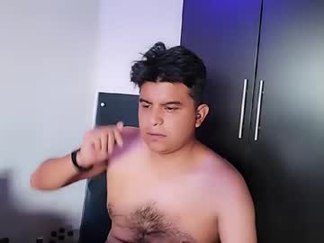 [24-10-23] thor3696 public show from Chaturbate