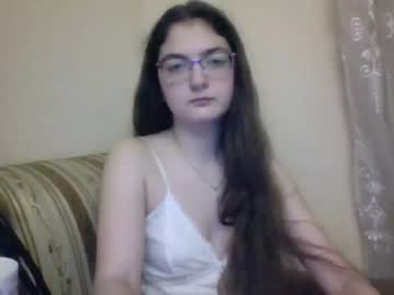 [06-05-24] camillechek record blowjob video from Chaturbate
