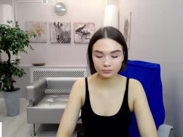 [02-02-23] bellahotnight public show video from Chaturbate