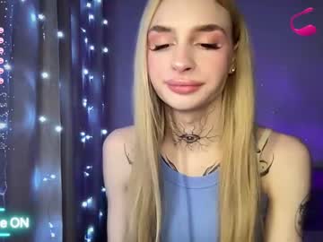 [17-12-23] barbie_bi blowjob show