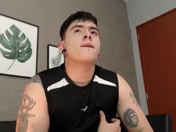 [06-02-22] mathewtorres public show from Chaturbate