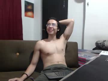 [19-09-23] duvcuts chaturbate show with toys