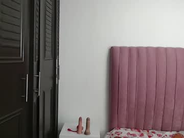 [13-01-24] melanie__brown video with toys from Chaturbate.com