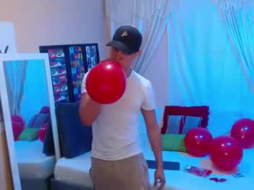 [14-02-24] david_neill blowjob show from Chaturbate