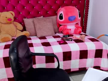 [11-04-22] melaniie_m chaturbate private show