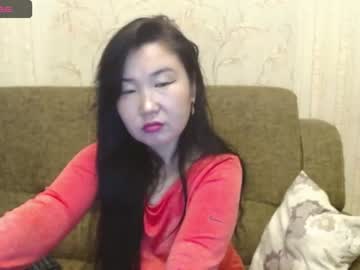 [13-10-23] bet_lu cam show from Chaturbate