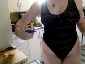 [17-05-22] badbarbie420 chaturbate public show video