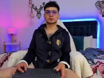 [18-03-23] aron_santoro record video from Chaturbate.com