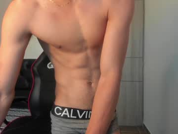 [09-03-22] wyatt_5 premium show video from Chaturbate