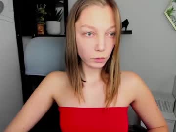 [28-03-24] emilly_xkiss show with cum from Chaturbate