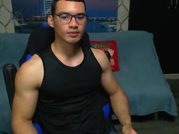 [18-12-23] maarcus_blade chaturbate toying record