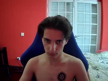 [22-09-23] pttrazer cam show from Chaturbate