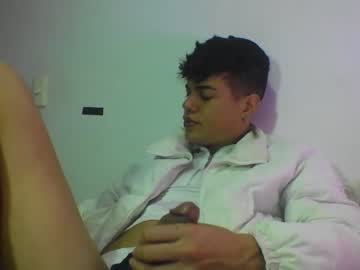 [22-03-24] juicy_boy22 public show from Chaturbate