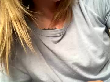 [26-06-22] tinyyteewiddatattz record public show video from Chaturbate