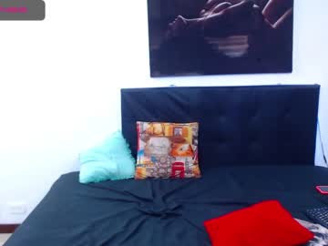 [27-03-22] vicky_carl record show with toys from Chaturbate
