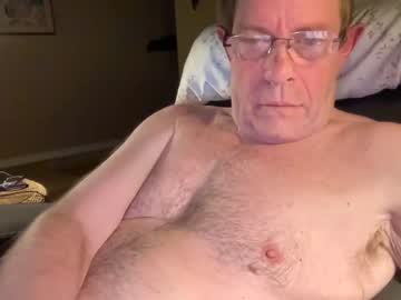 [01-01-24] handsomeone6969 video with toys from Chaturbate