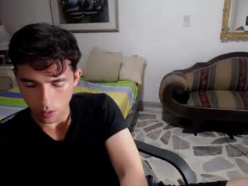 [01-10-23] jhonny_handsome_ public show from Chaturbate.com