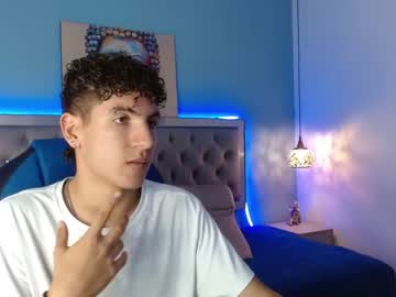 [08-04-24] tiagobig_ video with dildo from Chaturbate