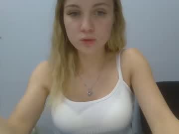 [18-09-22] beccaanddiane record video with toys from Chaturbate