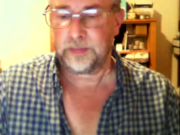 [17-10-23] hereford66 public webcam video from Chaturbate