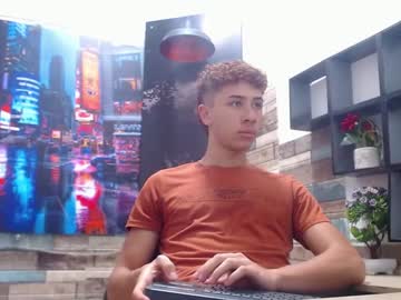 [30-05-24] _arthurblake record video with toys from Chaturbate