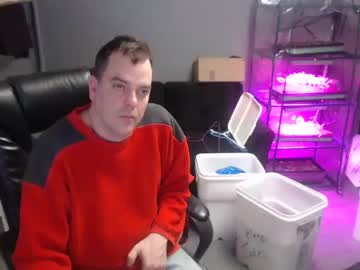 [23-03-22] papamons video with toys from Chaturbate