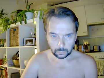 [18-08-22] luvly public webcam video from Chaturbate.com