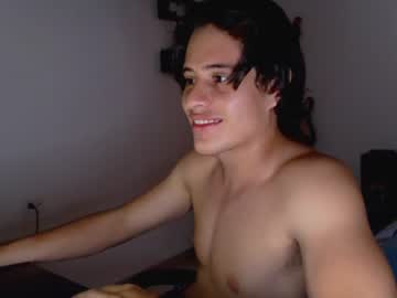 [05-12-23] walter_fly cam video from Chaturbate